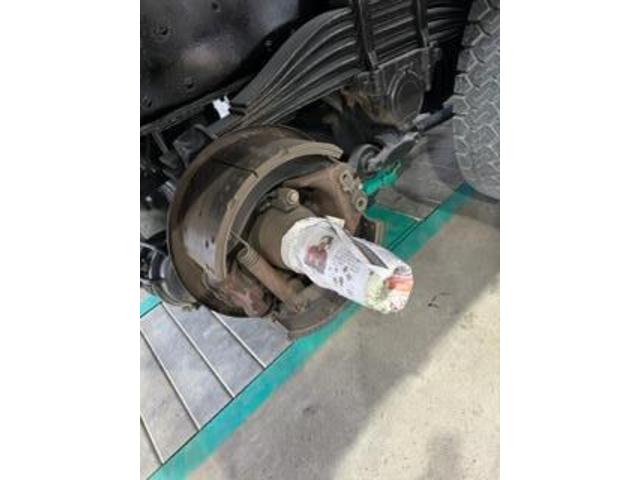 釧路で車検・整備・板金塗装　いすゞ　
ダンプ　車検