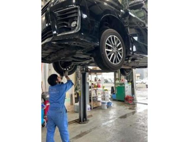 釧路で車検・整備・板金塗装　トヨタ　ヴォクシー車検