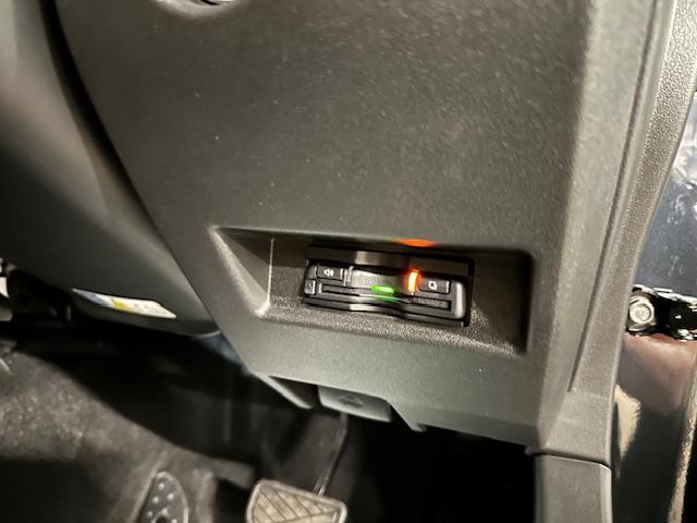 作業報告No.2886　ジムニーノマドにナビ・バックカメラ・ミラー型ドラレコ前後・ETC
HDMIポート取付の巻