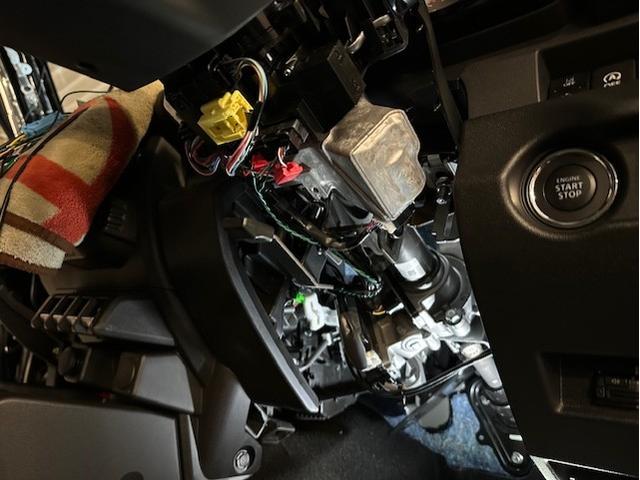 作業報告No.2886　ジムニーノマドにナビ・バックカメラ・ミラー型ドラレコ前後・ETC
HDMIポート取付の巻