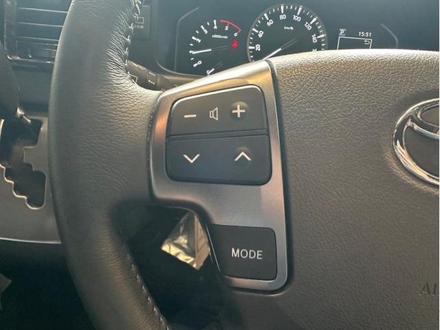 作業報告No.2890　ハイエースの純正ナビをアルパインBIGXに入れ替えの巻