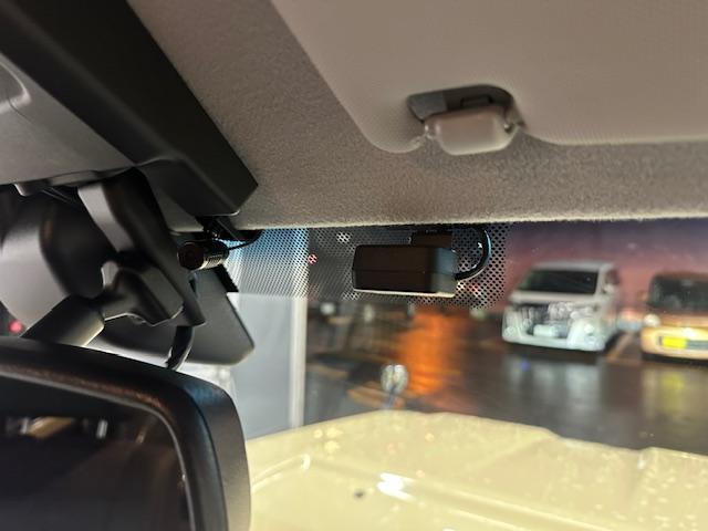 作業報告No.2923　ランドクルーザー７０にナビ・ドラレコ前後取付の巻