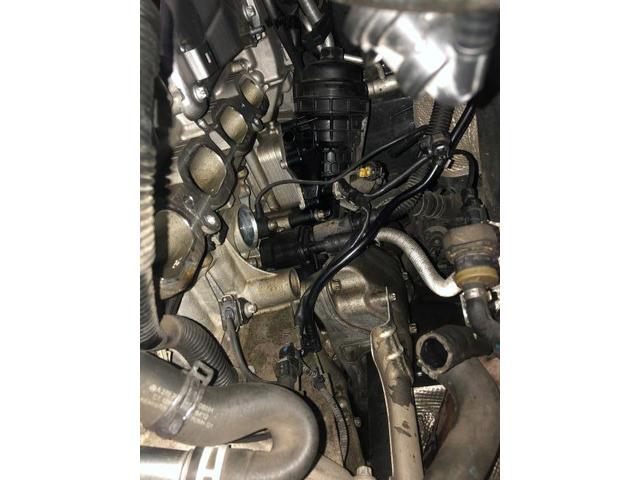 ベンツA180　サーモスタッドassy交換