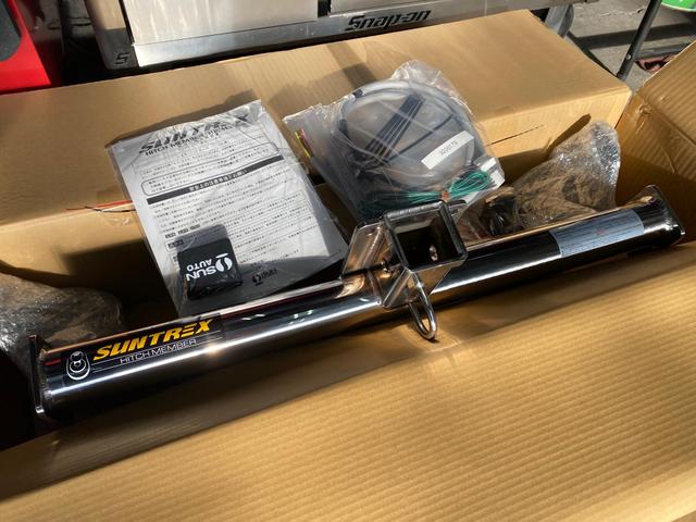 【ヒッチメンバー取付】　【ヒッチメンバー販売】　ハイエースバン　札幌市東区　札幌リブート　札幌ハイエース　札幌ハイエース専門店　トレーラー販売
