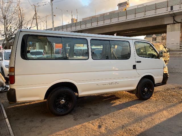 トヨタ ハイエースワゴン 納車