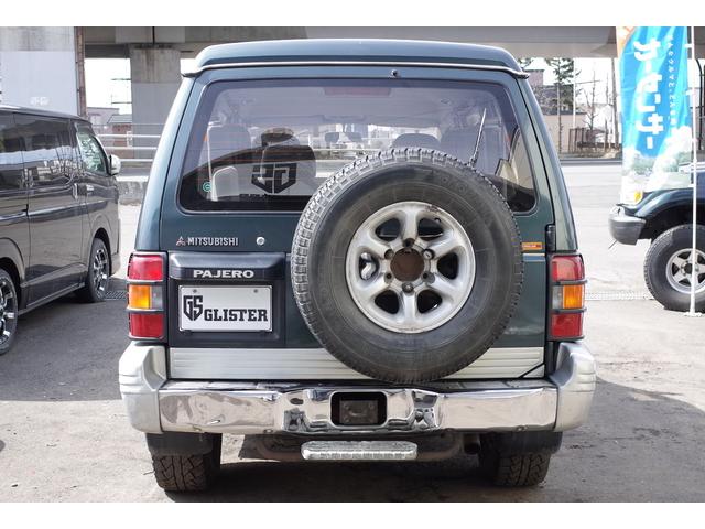 三菱パジェロ　入庫