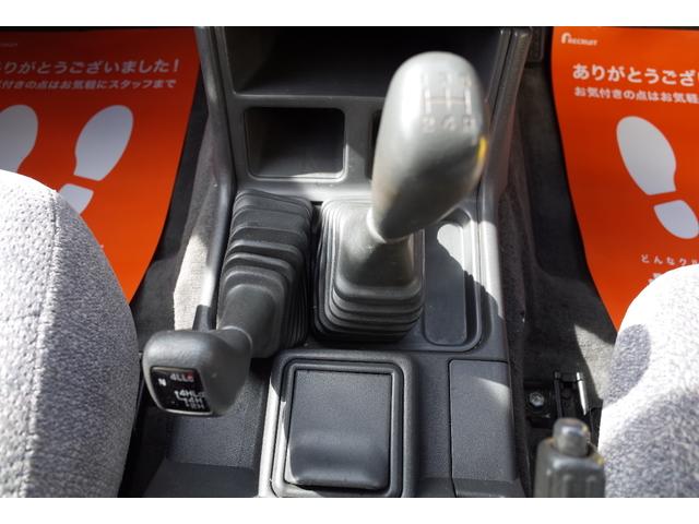 三菱パジェロ　入庫