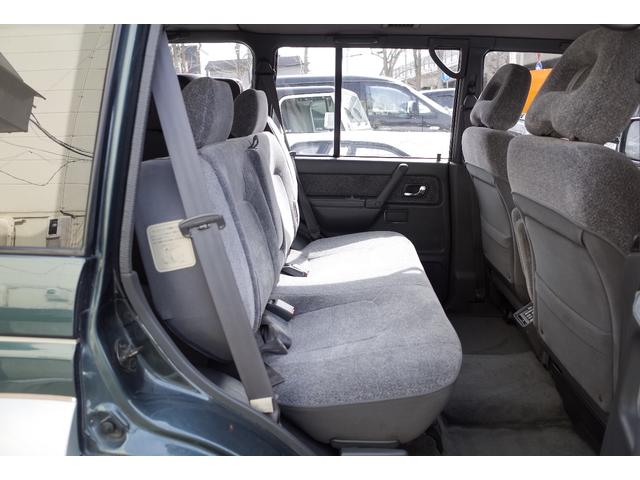 三菱パジェロ　入庫