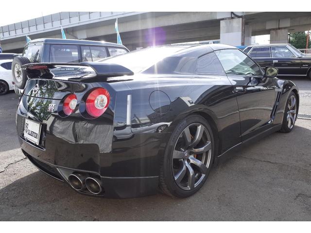 日産　GT-R　Blackedition　入庫
