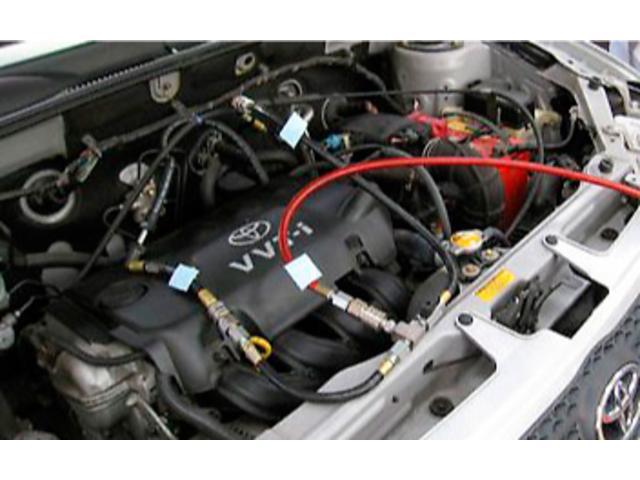 エンジンオイル交換やライン洗浄など日々のメンテナンスもお任せください。