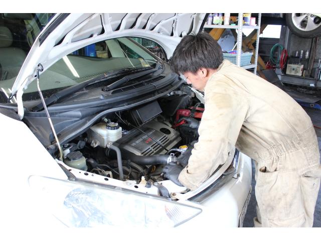 クラッチＯ／Ｈやエンジン載せ換えなどの重整備も当店にお任せ下さい！