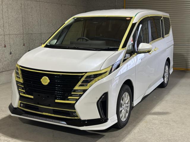 新車セレナ　鏡面研磨　コーティング　苫小牧グローライズ