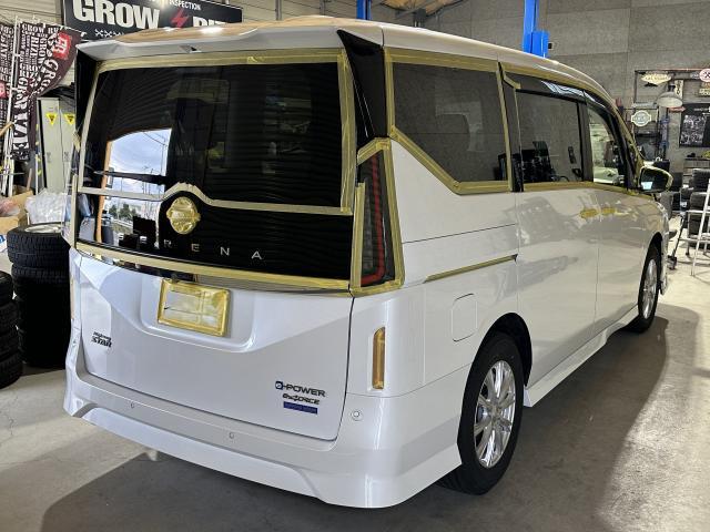 新車セレナ　鏡面研磨　コーティング　苫小牧グローライズ