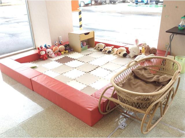 トヨタカローラ苫小牧株式会社 U-Car室蘭店(4枚目)