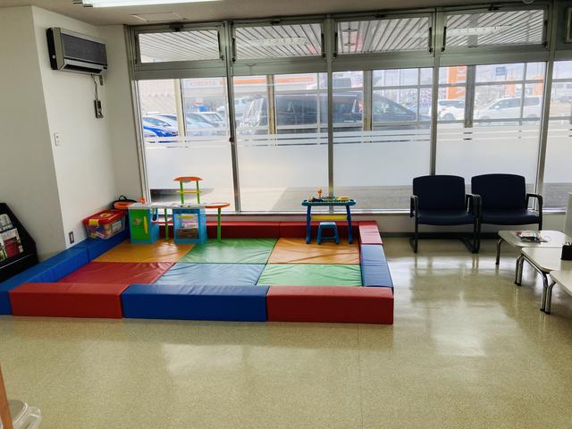 トヨタカローラ苫小牧株式会社 U-Car苫小牧店(2枚目)