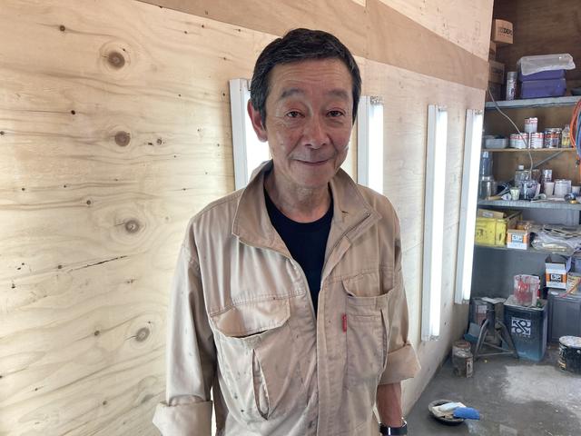 スタッフ紹介1