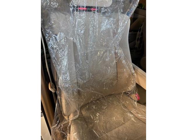 トヨタ　ヴェルファイア　タイヤ交換