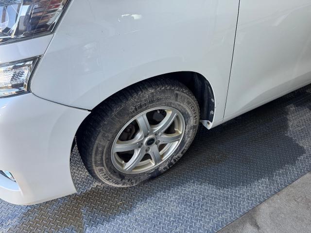 トヨタ　ヴェルファイア　タイヤ交換