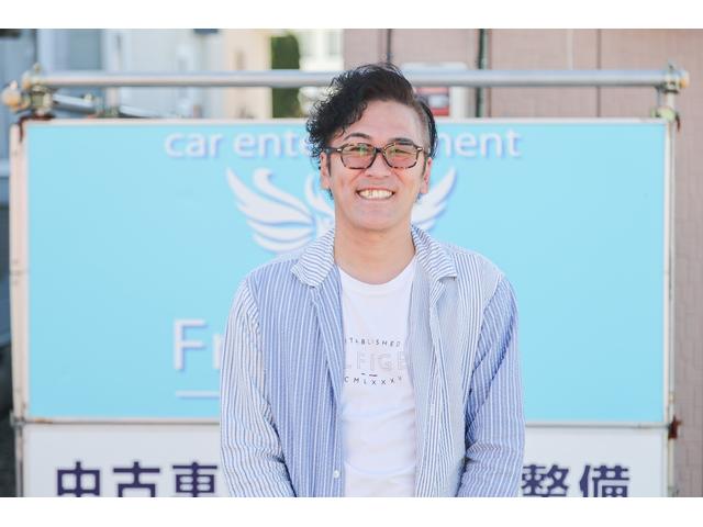 スタッフ紹介2
