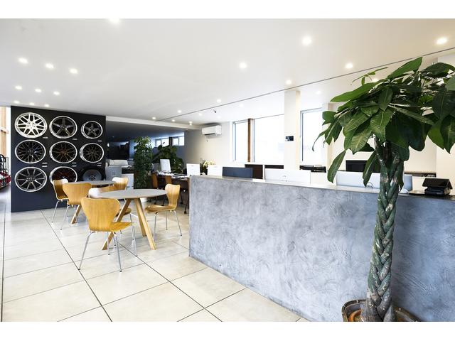 【店内】