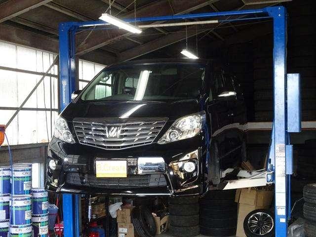 スタッフ紹介1