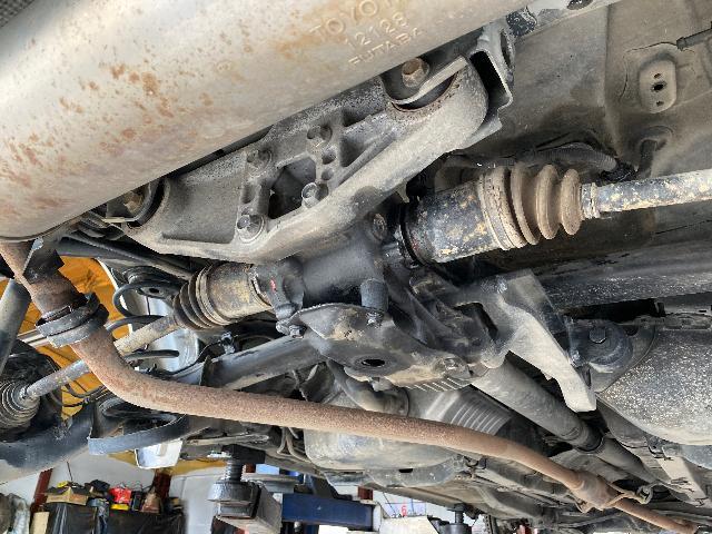 トヨタ　ヴィッツ　車検整備　リヤデフ　オイル漏れ修理