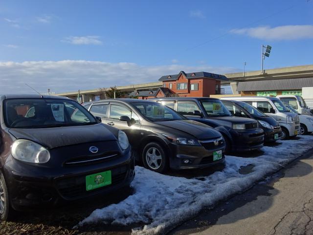 格安特選中古車も展示中！