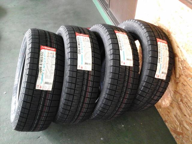 直送タイヤ組み換え　225/55Ｒ18　4本