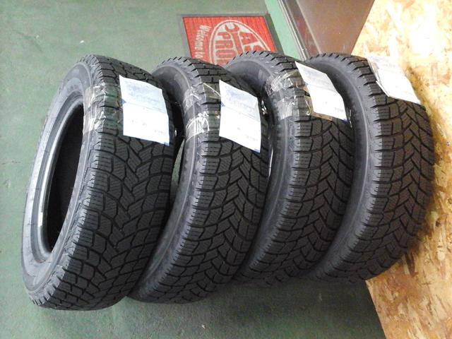 直送タイヤ組み換え　195/65Ｒ15　4本