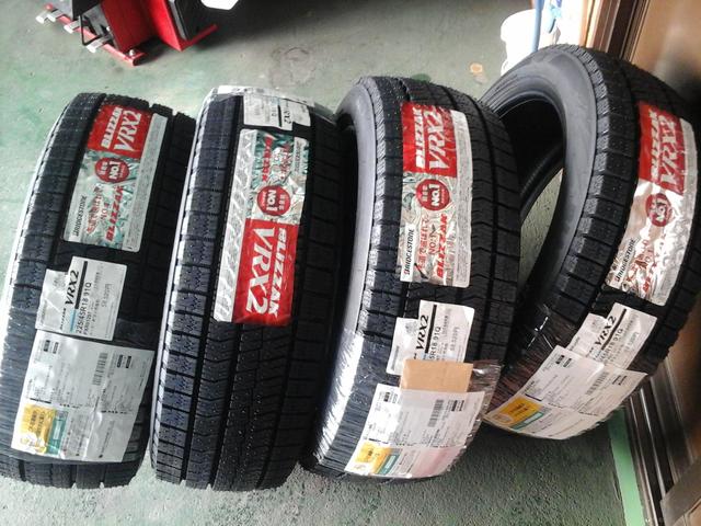 持ち込みタイヤ組み換え　225/45Ｒ18　4本