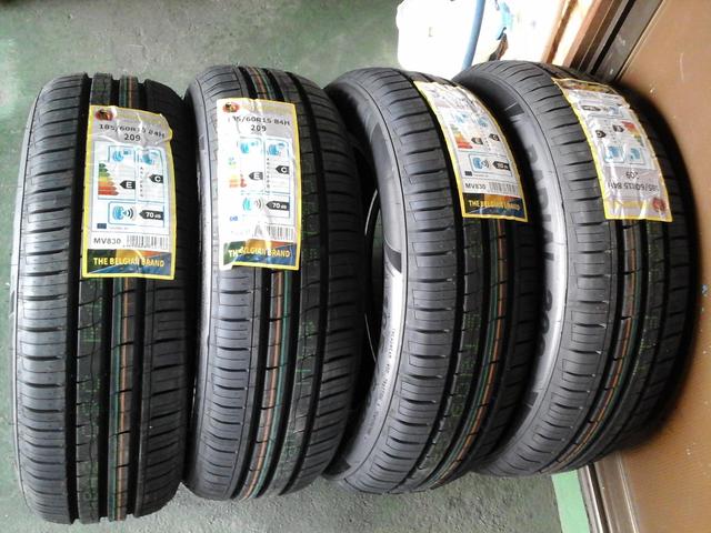 直送タイヤ組み換え　185/60Ｒ15　４本