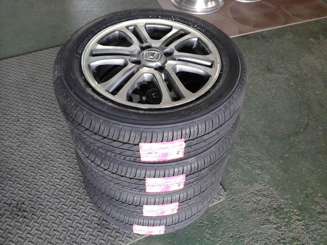 直送タイヤ組み換え　155/65Ｒ14　４本