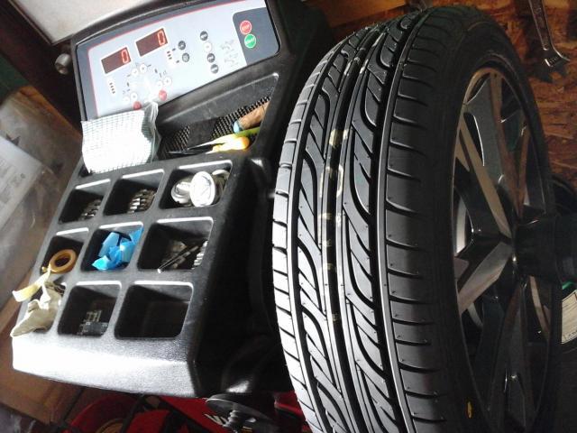 グーネットピット問い合わせ予約の持ち込みタイヤ組み換え　155/55Ｒ15　４本