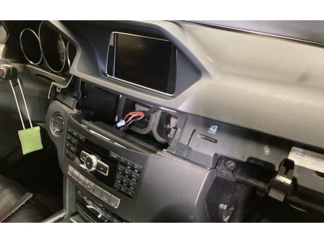 メルセデスベンツ　E300　W212　TVキャンセラー取付　札幌市厚別区より