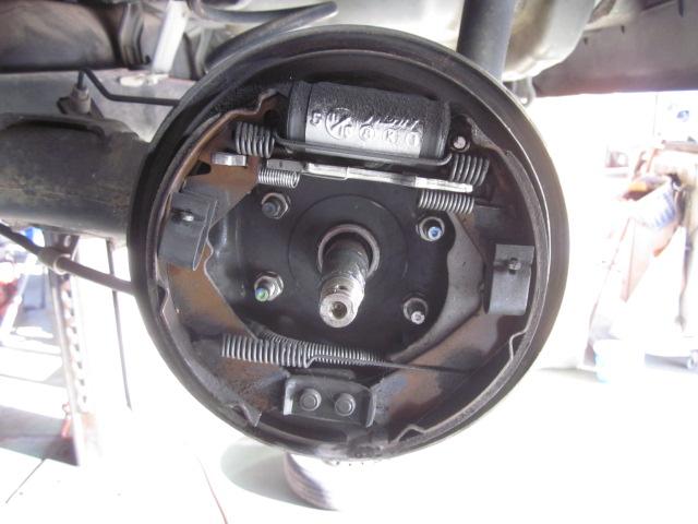 ダイハツ　ミラ　車検　オイル交換　オイルフィルター交換　タイロッドエンドブーツ取替　群馬県　渋川市　吉岡町　北群馬郡　北毛　吾妻郡　前橋市　子持　赤城　北橘　伊香保　小野上　金井