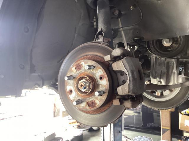 ステラ　ファンベルト交換　車検　エンジンオイル交換　オイルエレメント交換　ワイパーラバー交換　エアクリーナー交換　群馬県　渋川市