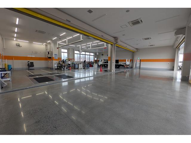 トヨタカローラ栃木(株)中古車つるた(6枚目)