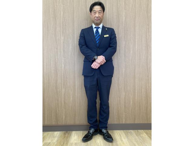 スタッフ紹介1