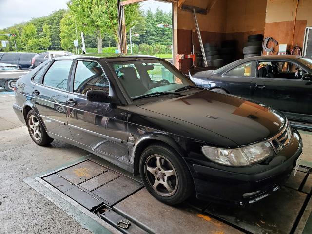 茨城県つくば市外車修理工場　外車、輸入車、アメ車、国産車、パーツ持ち込み取り付け、車検、修理、メンテナンス、カスタムのことならお任せ下さい。サーブオイル交換承りました。