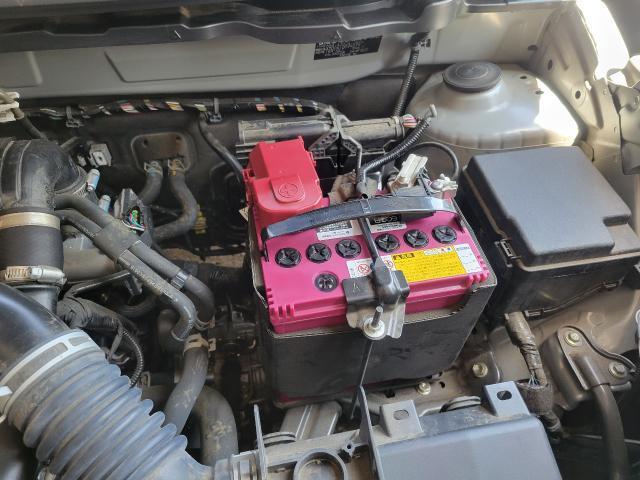 トヨタ　ライズ　バッテリー交換承りました。
茨城県つくば市修理認証工場　国産車、外車、輸入車、アメ車、パーツ持ち込み取り付け、車検、修理、板金塗装、カスタム、メンテナンスのことならお任せください。