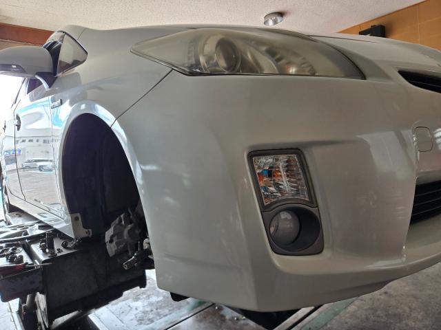 トヨタ　プリウス　サスペンション・足回り修理・整備承りました。茨城県つくば市修理認証工場、国産車、外車、アメ車、パーツ持ち込み取り付け(一部取付不可)車検、修理、板金塗装、カスタムのことならお任せください。