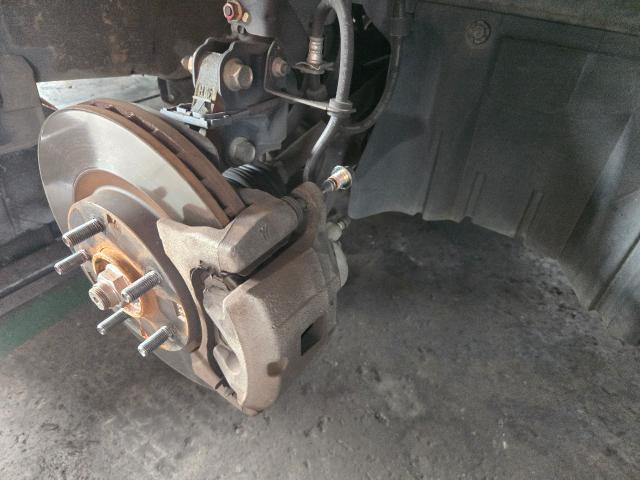 三菱　デリカＤ：５　ブレーキ修理承りました。茨城県つくば市修理認証工場、国産車、外車、アメ車、パーツ持ち込み取り付け(一部取付不可)車検、修理、板金塗装、カスタムのことならお任せください。