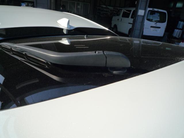 TOYOTA /PRIUS/ZVW51/リアワイパーアーム撤去｜グーネットピット