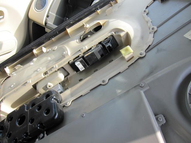 ＭＲワゴン　キーレス登録　ミラー調整スイッチ交換