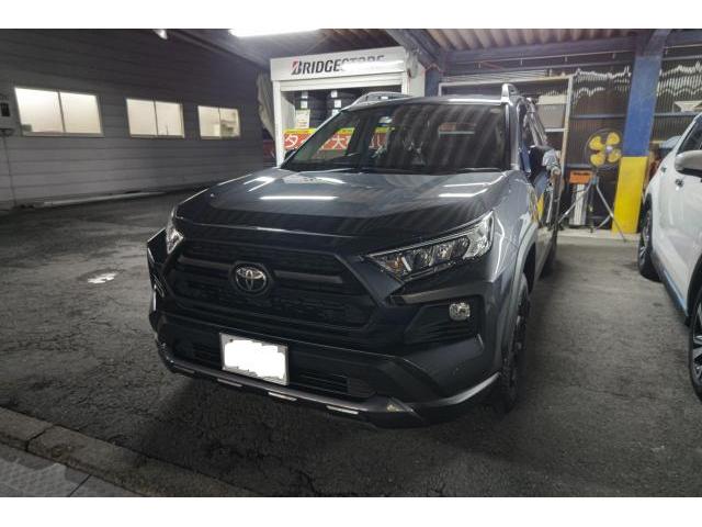 ひたちなか市W様　トヨタ　RAV4　バックカメラ　ドラレコ前後　ETC　取付