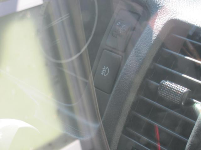 水戸市K様　ハイエース　バン　純正　オプション　フォグ　取付