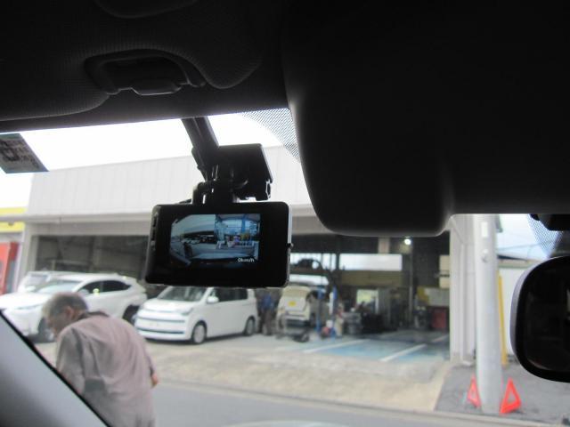 水戸市K様　スバル　フォレスター　ドライブレコーダー前後　取付　お持込