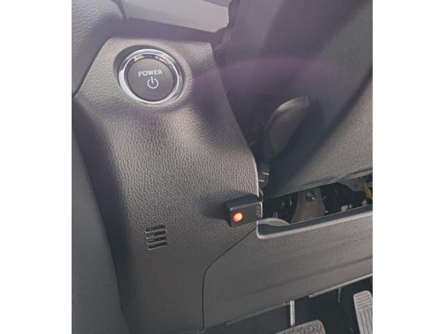 水戸市T様　トヨタ　ＲＡＶ４　ＴＶキット取付　販売車の架装