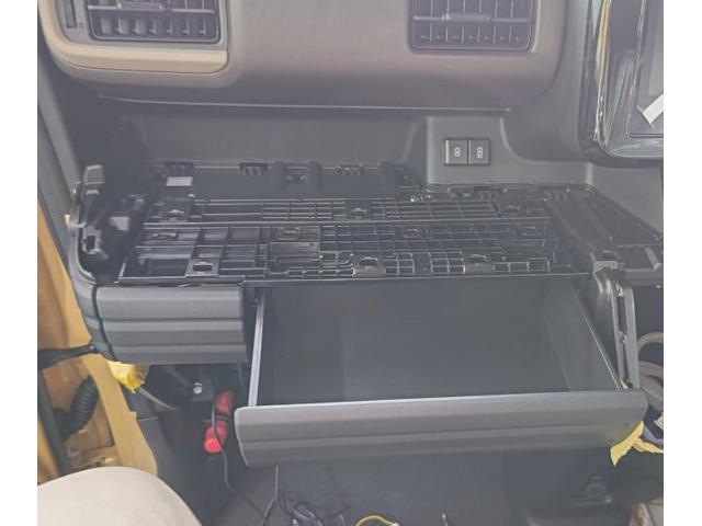 茨城町K様　スズキスペーシア　CD DVDレシーバー　ドラレコ前後取付　販売車の架装