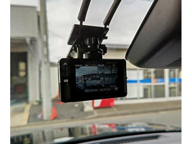 那珂市M様　ダイハツ　ロッキー　ETC ドラレコ前後　TVキット取付　販売車の架装作業です